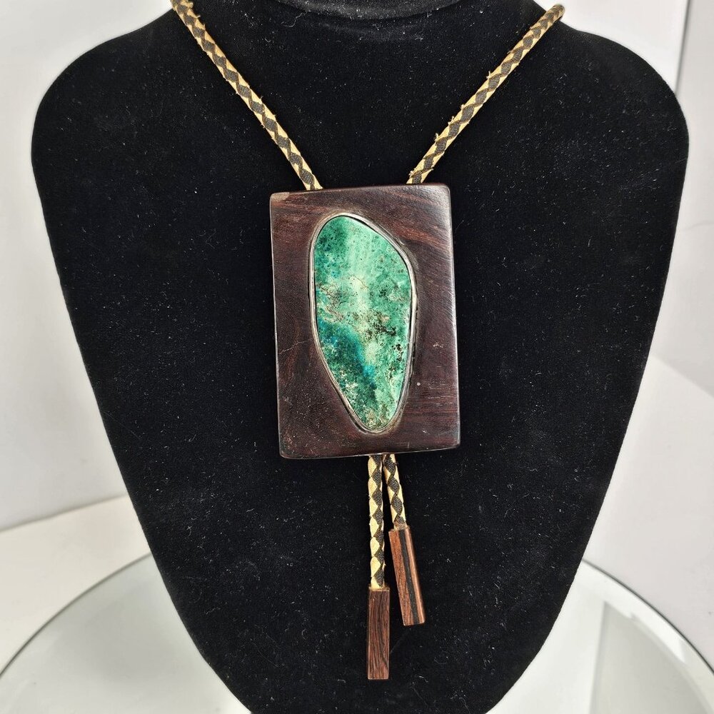 Navajo Bolo Tie Turquoise Sterling Silver And Wood W/ Large Stone *Chip In Wood*